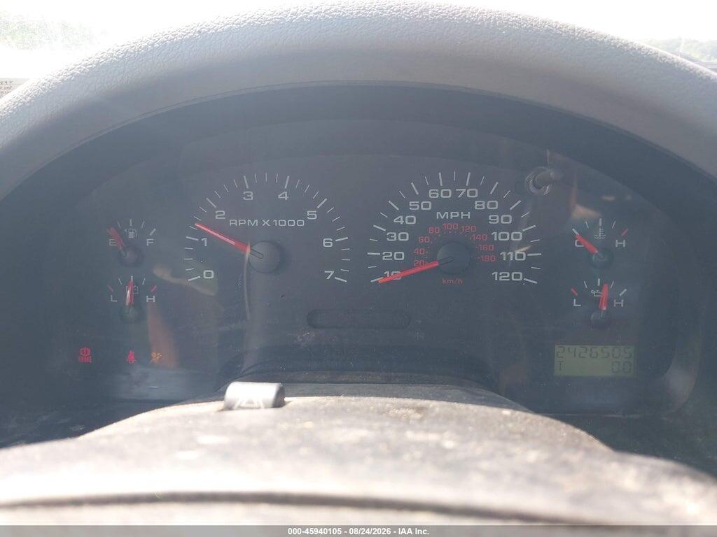 1FTRF12285NB61894 2005 FORD F-150 photo no. 7
