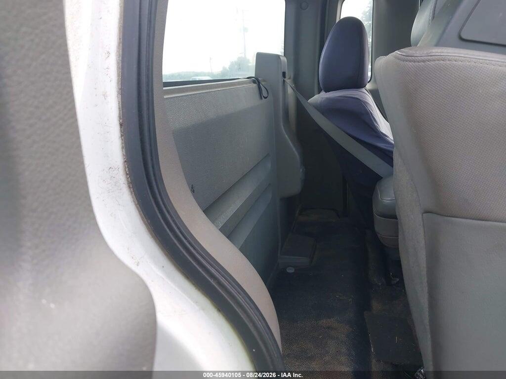 1FTRF12285NB61894 2005 FORD F-150 photo no. 8