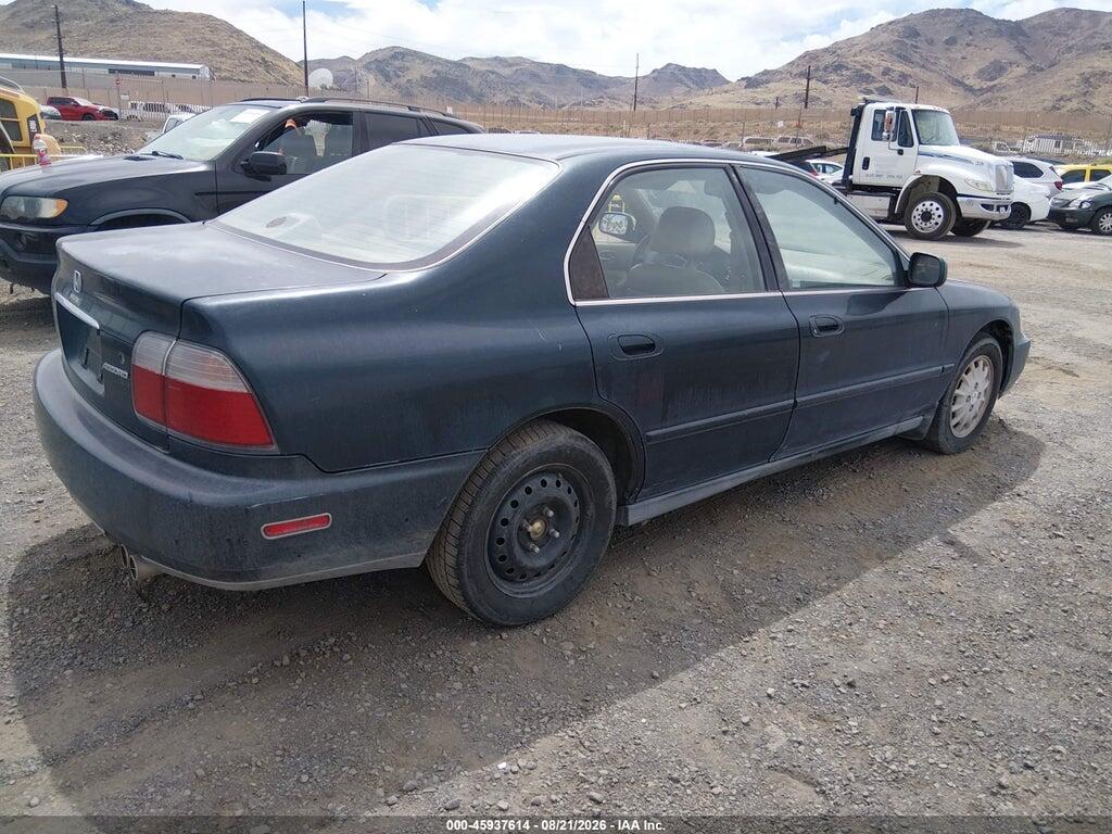 1HGCD5669VA035780 1997 HONDA ACCORD photo no. 4