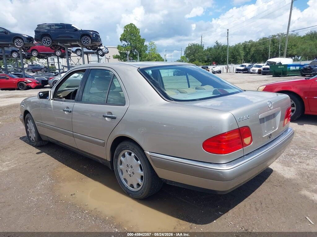 WDBJF55F2VA337556 1997 MERCEDES-BENZ E 320 photo no. 3