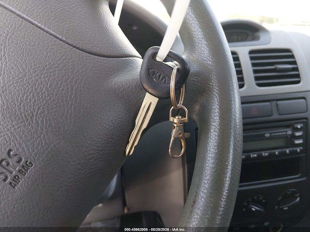 KNADC125256400425 2005 KIA RIO photo no. 11