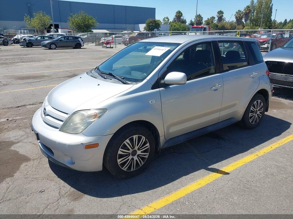 JTKKT624X50117832 2005 SCION XA photo no. 2