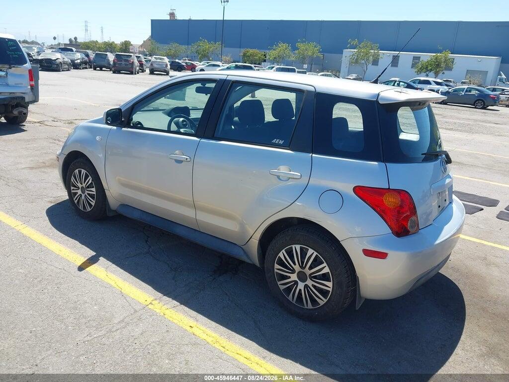 JTKKT624X50117832 2005 SCION XA photo no. 3