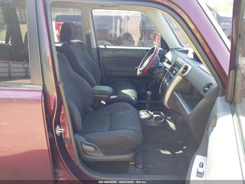 JTLKT324450217841 2005 SCION XB photo no. 5