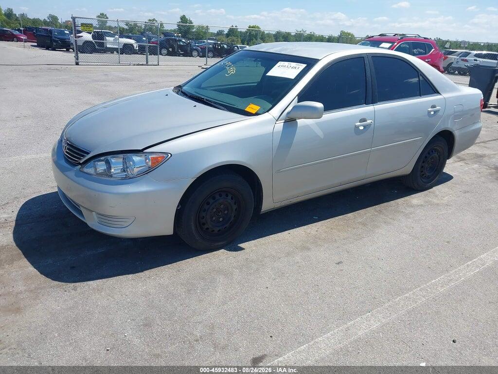4T1BE30K75U081233 2005 TOYOTA CAMRY photo no. 2