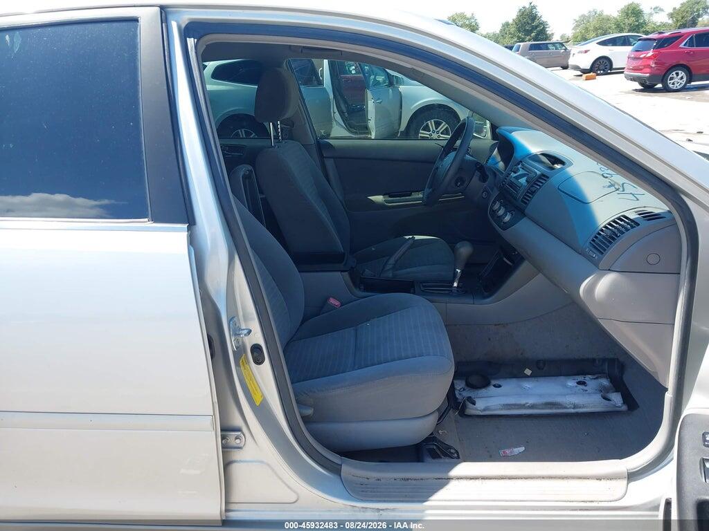 4T1BE30K75U081233 2005 TOYOTA CAMRY photo no. 5