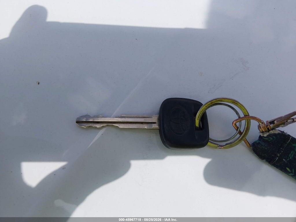 JTEGD20V750094388 2005 TOYOTA RAV4 photo no. 11