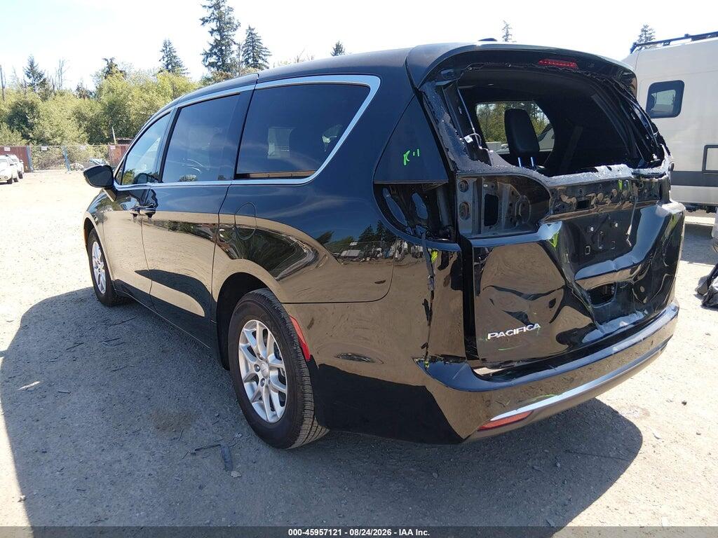 2C4RC1BG9VR568680 2027 CHRYSLER PACIFICA photo no. 3