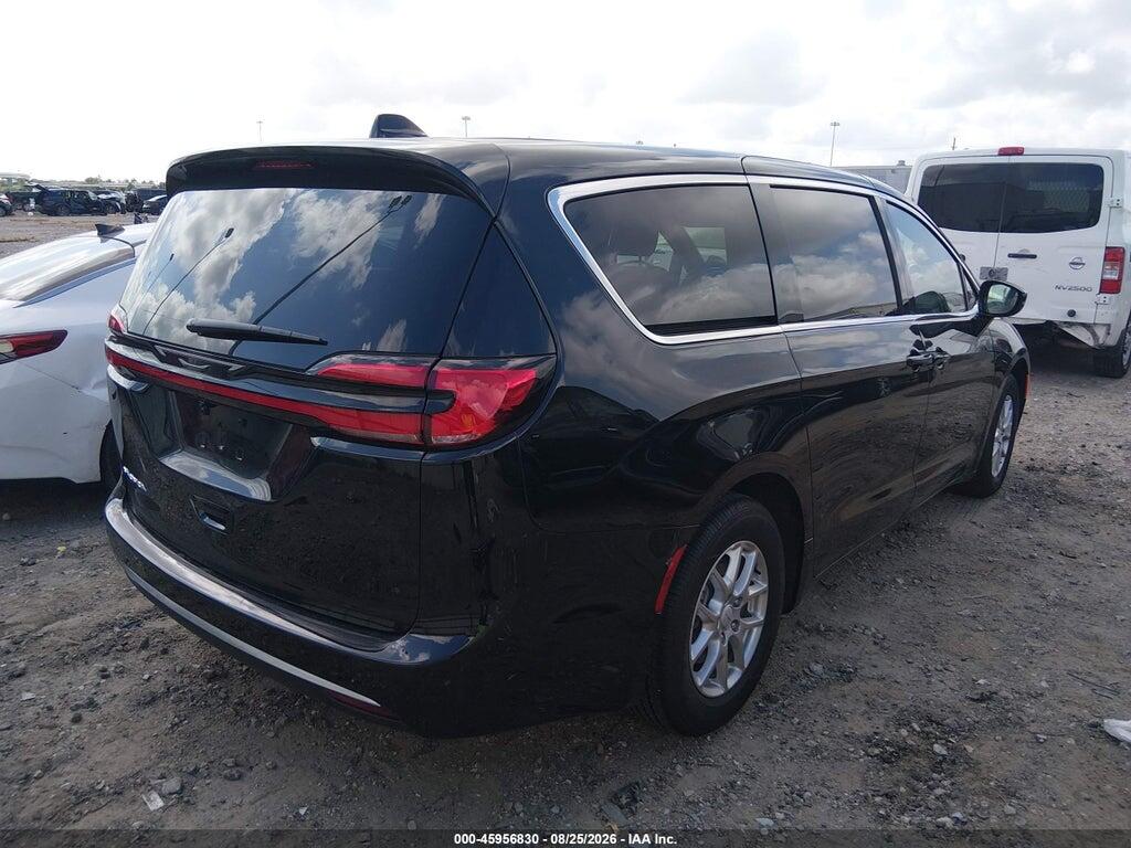 2C4RC1BG9VR585463 2027 CHRYSLER PACIFICA photo no. 4