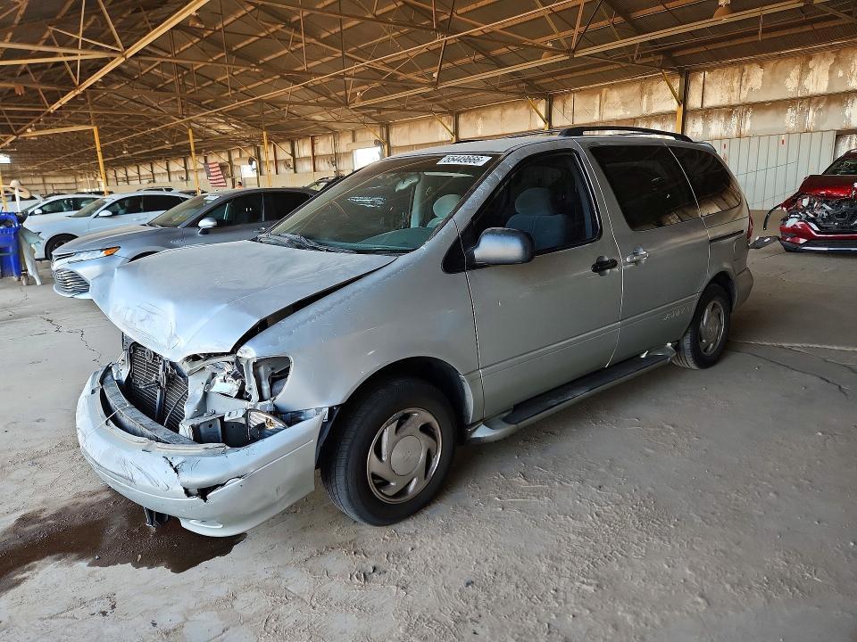 2002 TOYOTA SIENNA 4T3ZF13C82U475587