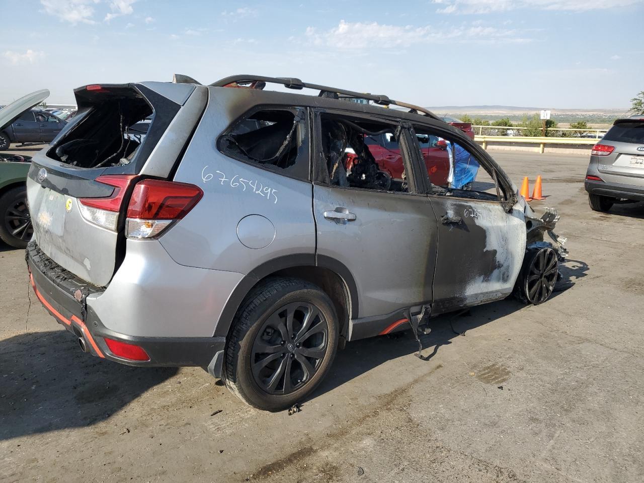 JF2SKARC5LH506176 2020 SUBARU FORESTER photo no. 3