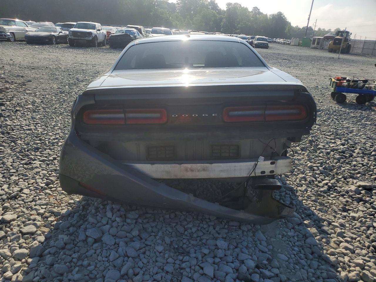 2C3CDZBT8HH568439 2017 DODGE CHALLENGER photo no. 6