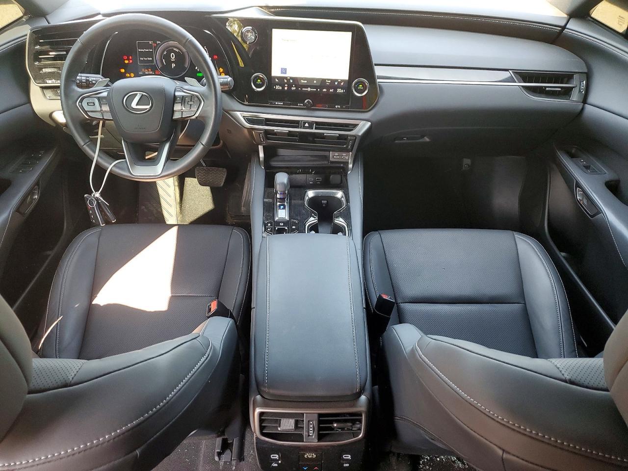 2T2BBMCA4PC016907 2023 LEXUS RX photo no. 8