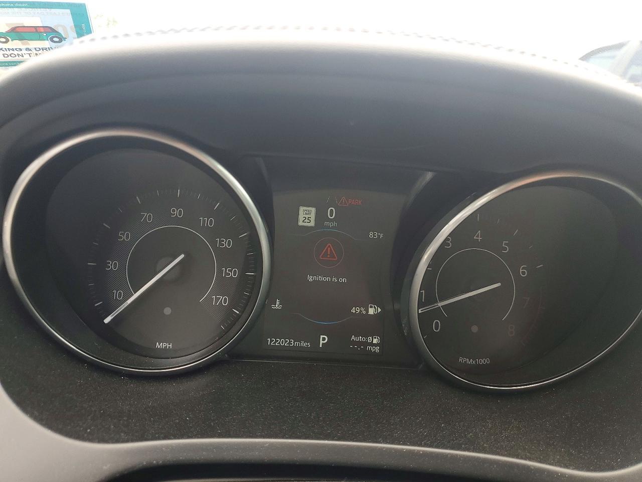 SADFJ2FX6J1Z05110 2018 JAGUAR E-PACE photo no. 9