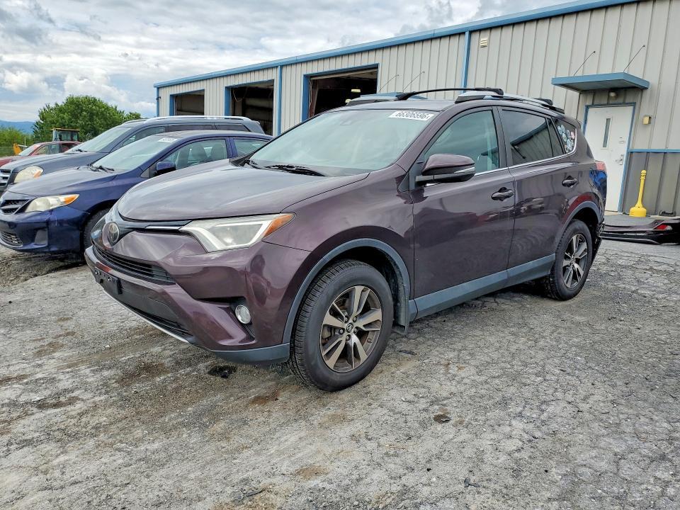 2T3RFREV9JW719954 2018 TOYOTA RAV4 photo no. 1