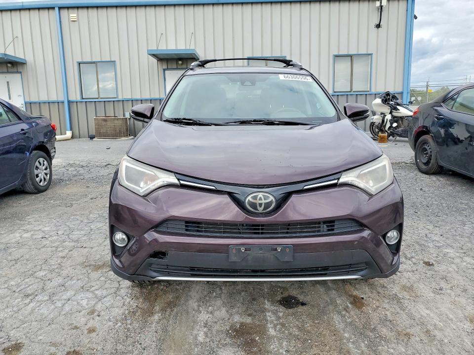 2T3RFREV9JW719954 2018 TOYOTA RAV4 photo no. 5