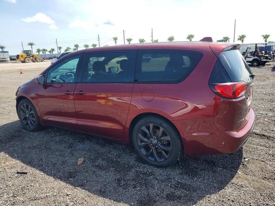 2C4RC1FG0JR361972 2018 CHRYSLER PACIFICA photo no. 2