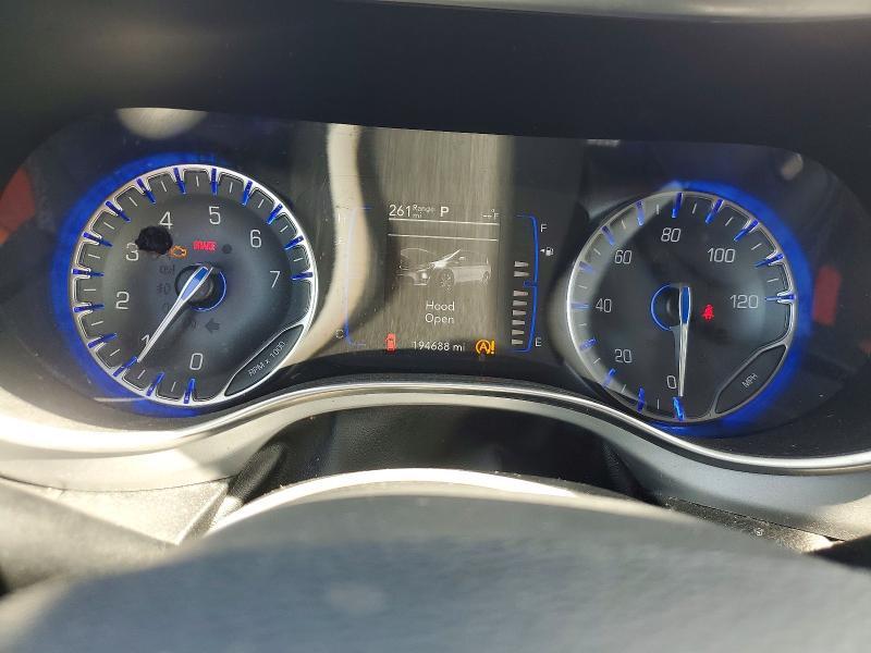 2C4RC1FG0JR361972 2018 CHRYSLER PACIFICA photo no. 9