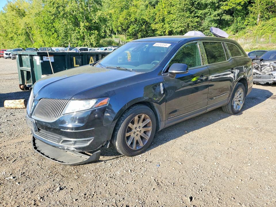 2016 LINCOLN MKT 2LMHJ5NK8GBL00384