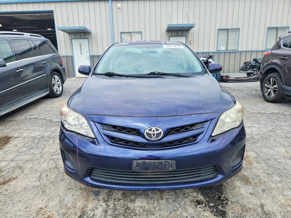 2T1BU4EE1DC984411 2013 TOYOTA COROLLA photo no. 5