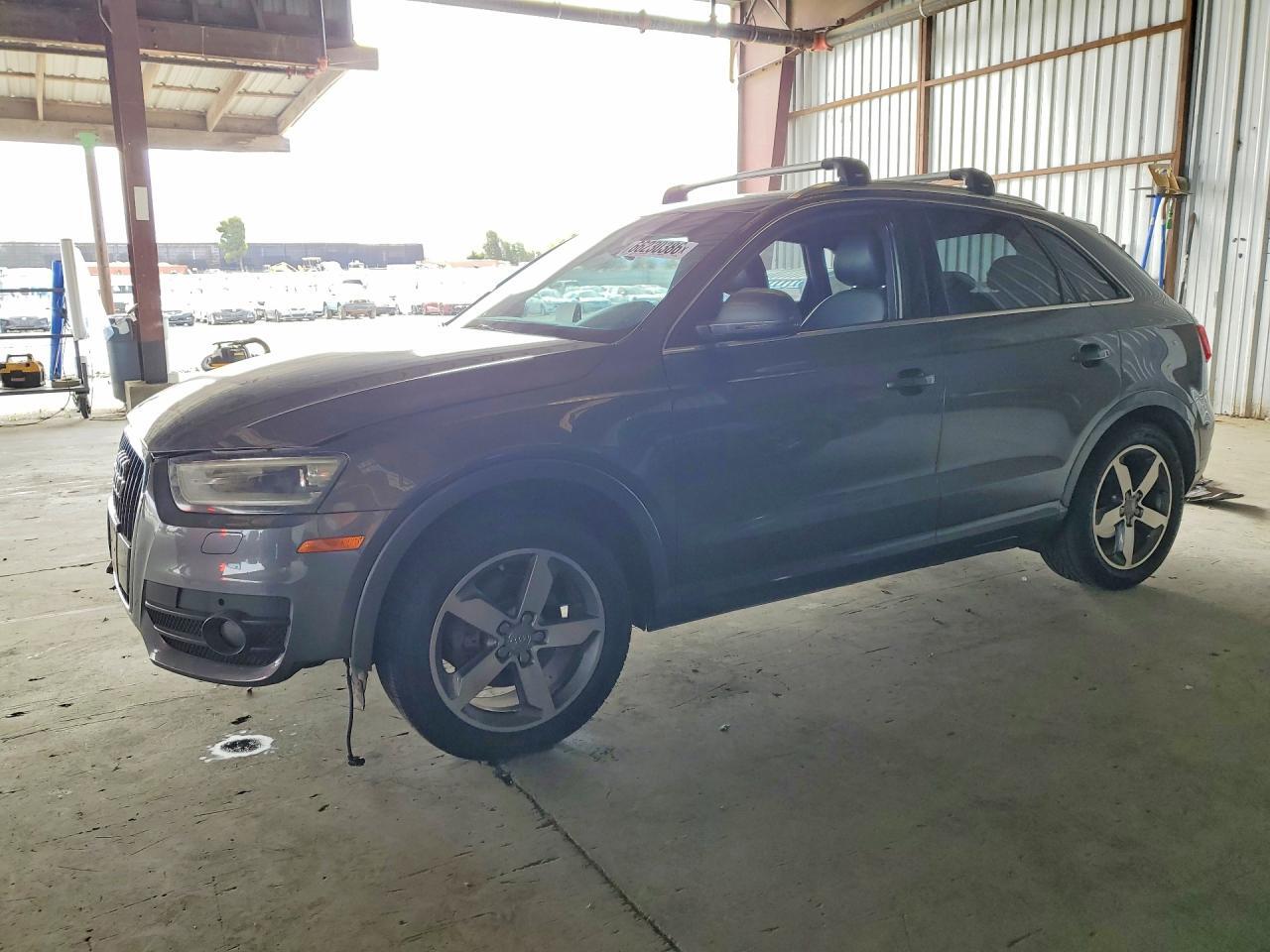 2015 AUDI Q3 WA1EFCFSXFR006420