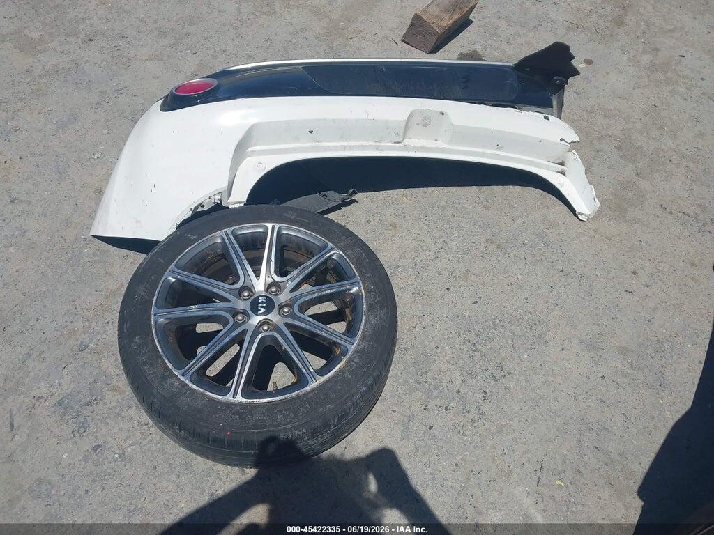 KNDJX3AA8K7019012 2019 KIA SOUL photo no. 12
