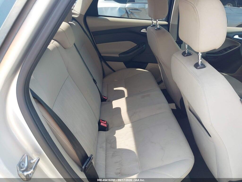 1FADP3F20GL246746 2016 FORD FOCUS photo no. 8
