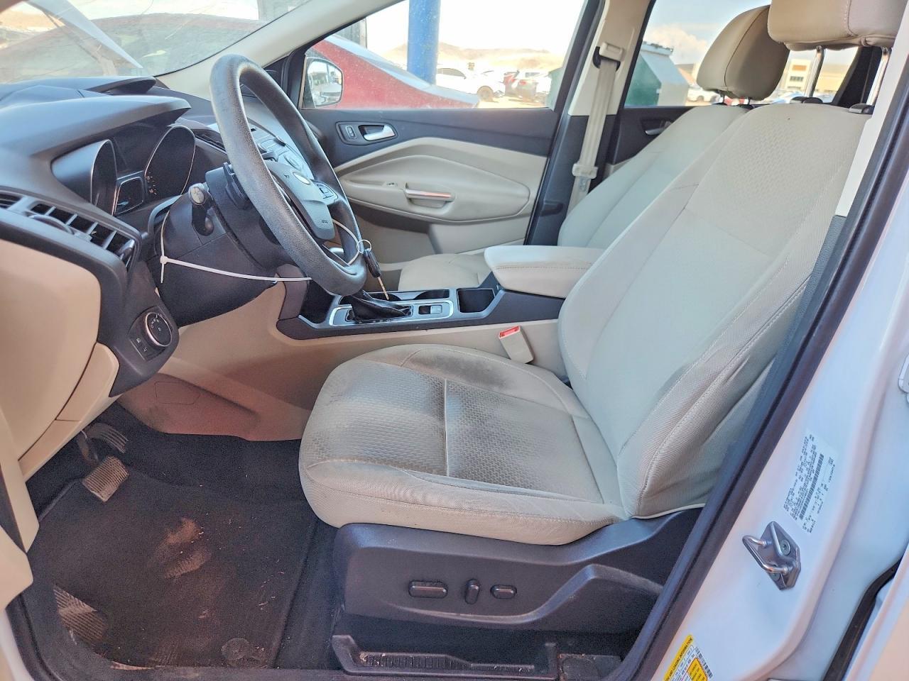 1FMCU0GD8HUC88201 2017 FORD ESCAPE photo no. 7