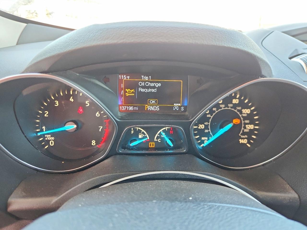 1FMCU0GD8HUC88201 2017 FORD ESCAPE photo no. 9