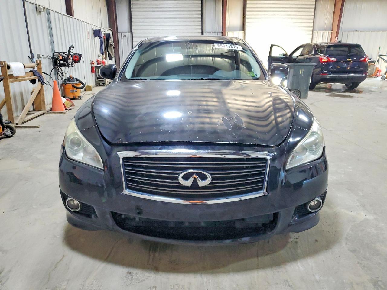 JN1AY1AP2BM520326 2011 INFINITI M56 photo no. 5