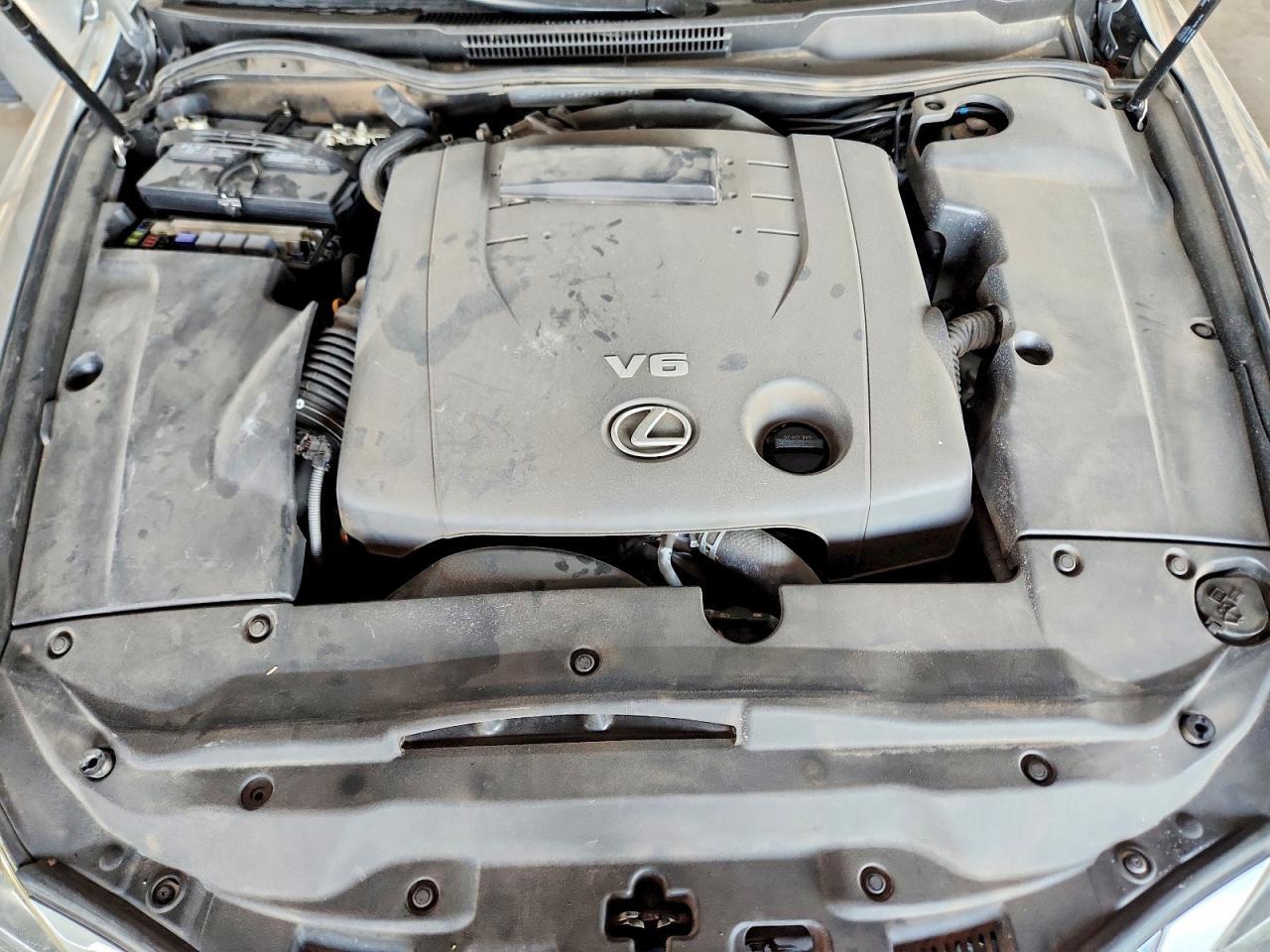 JTHFF2C2XB2518236 2011 LEXUS IS 250C photo no. 11