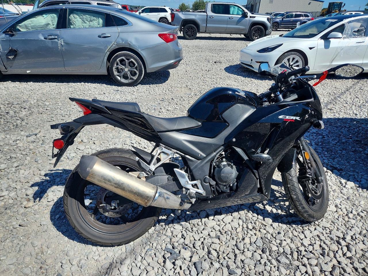 2016 HONDA CBR300 MLHNC510XG5200175