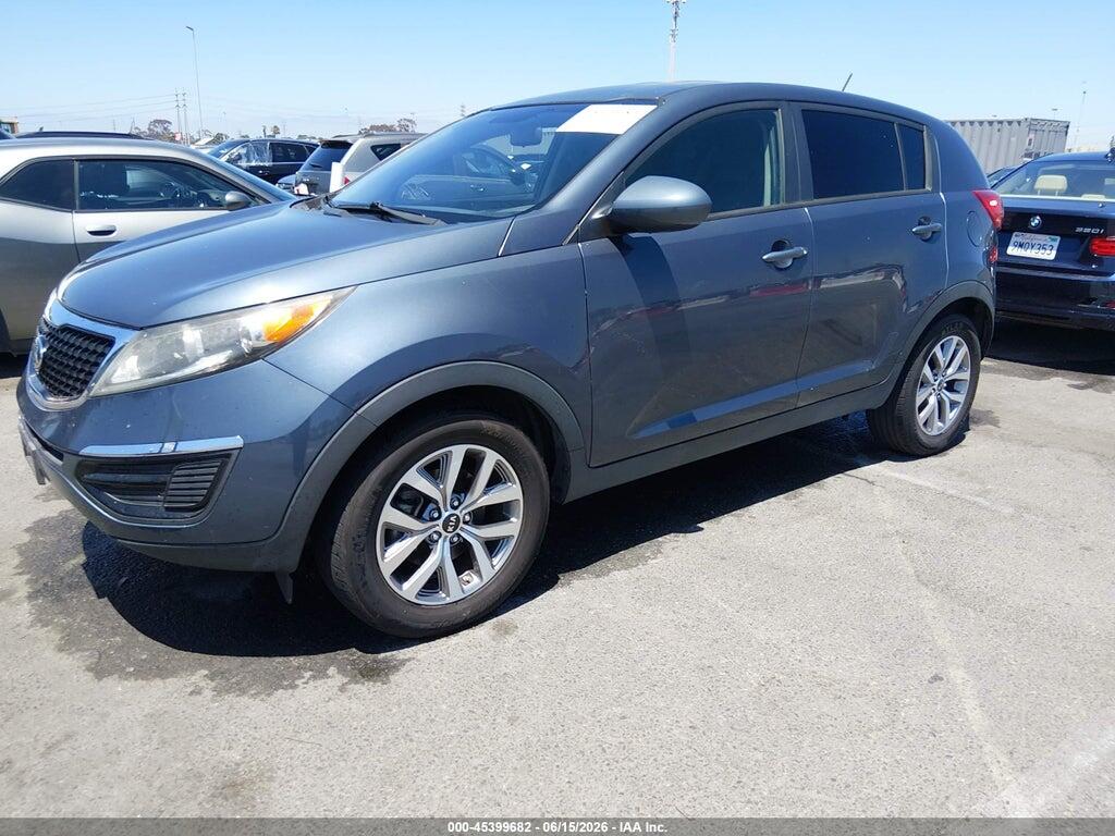 KNDPB3AC6F7728957 2015 KIA SPORTAGE photo no. 2