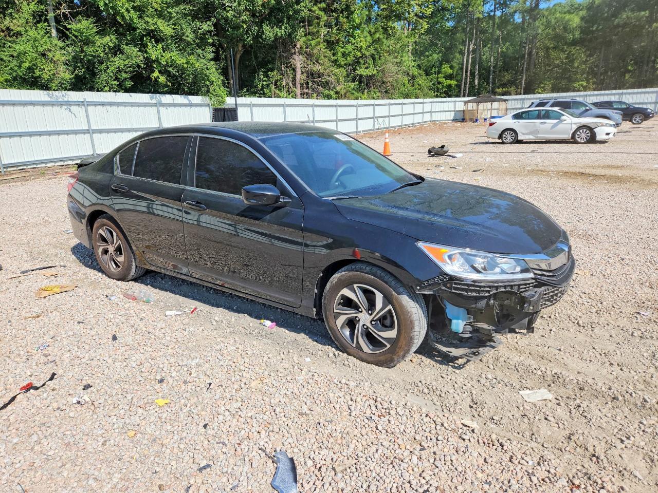 2017 HONDA ACCORD LX — Фото 4 из 13