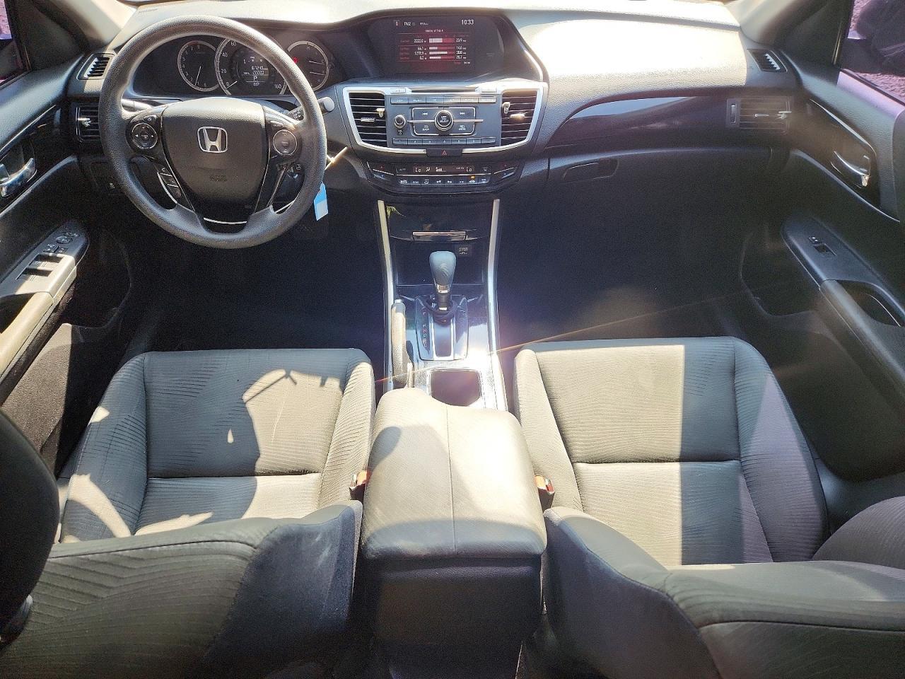 2017 HONDA ACCORD LX — Фото 8 из 13