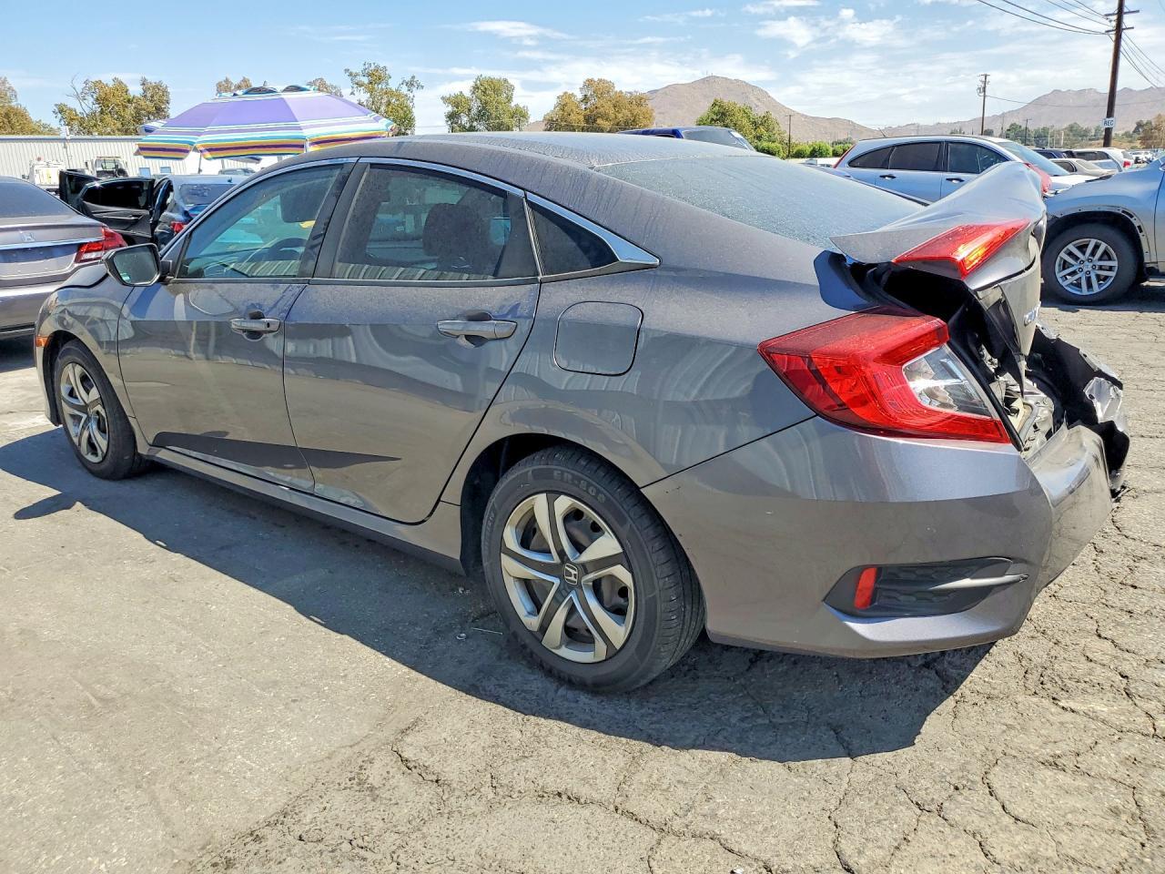 2017 HONDA CIVIC LX — Фото 2 из 12