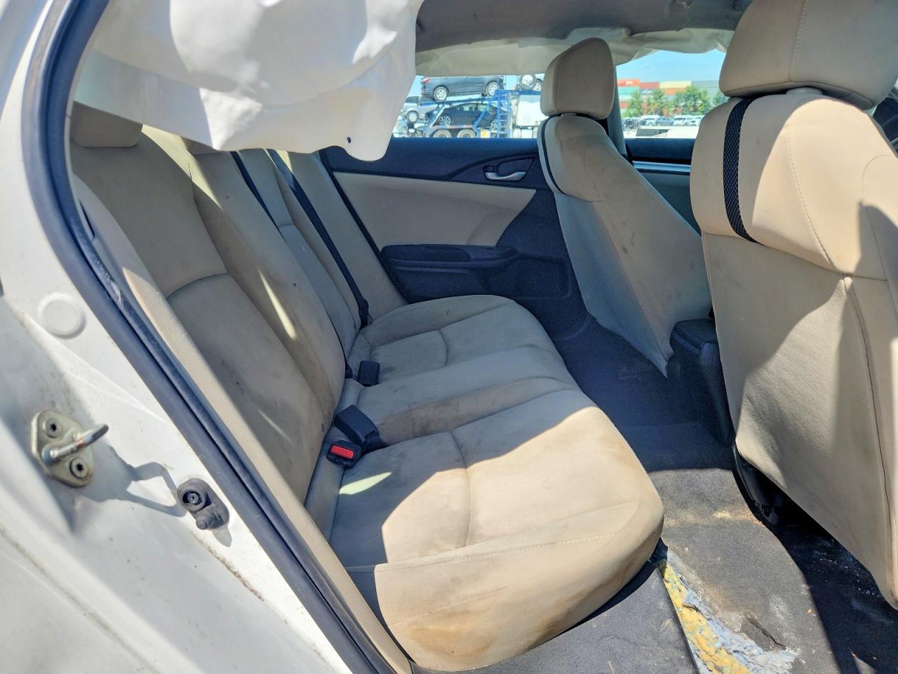 2019 HONDA CIVIC LX — Фото 10 из 12