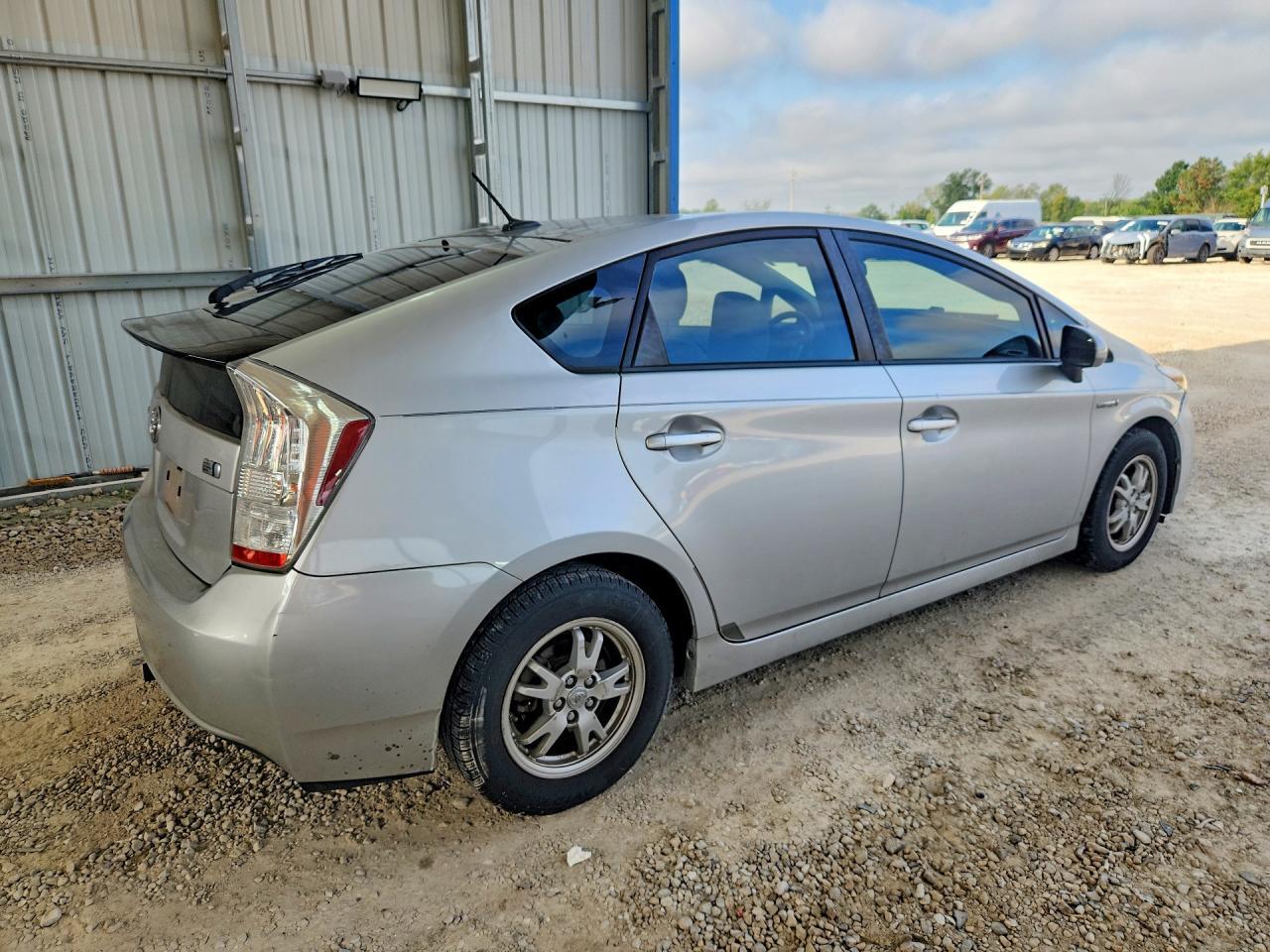 JTDKN3DU0B1419326 2011 TOYOTA PRIUS photo no. 3