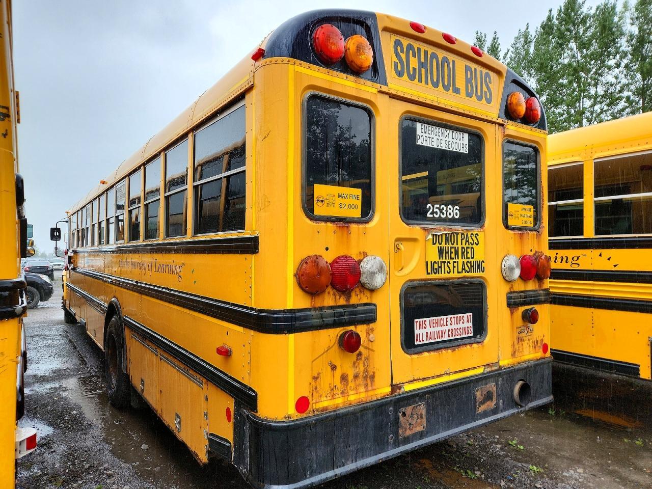 2014 IC CORPORATION CE SERIES SCHOOL - SCHOOL BUS — Фото 3 из 10