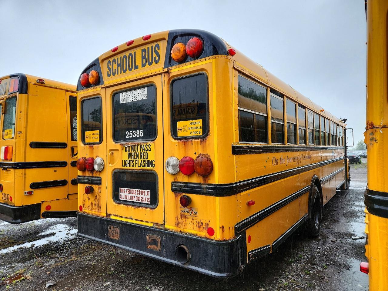 2014 IC CORPORATION CE SERIES SCHOOL - SCHOOL BUS — Фото 4 из 10