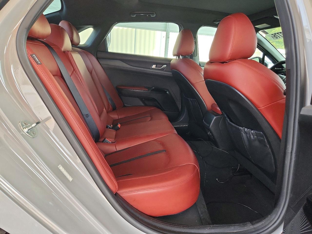 2021 KIA K5 GT LINE — Фото 10 из 12