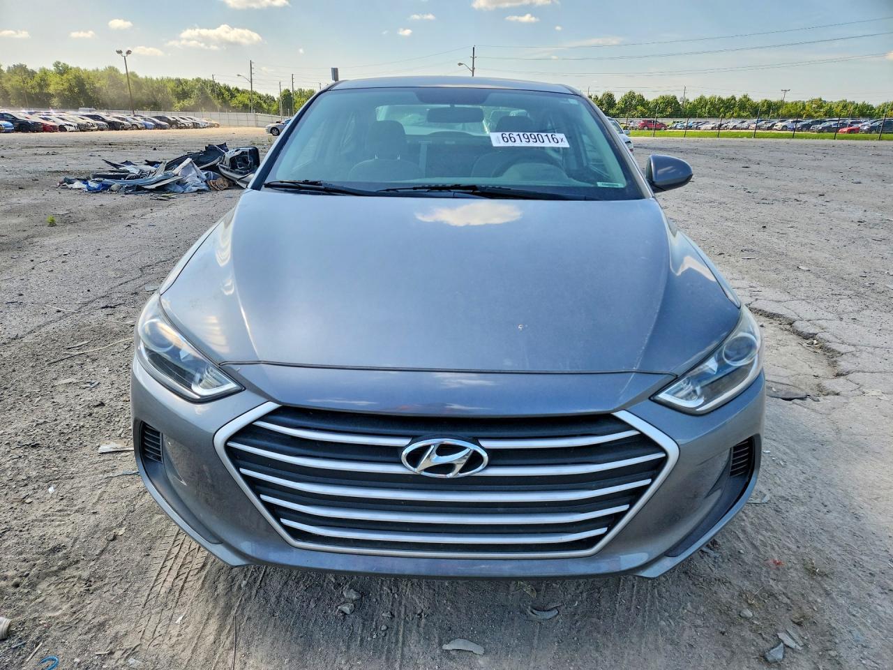 2018 HYUNDAI ELANTRA SE — Фото 5 из 12