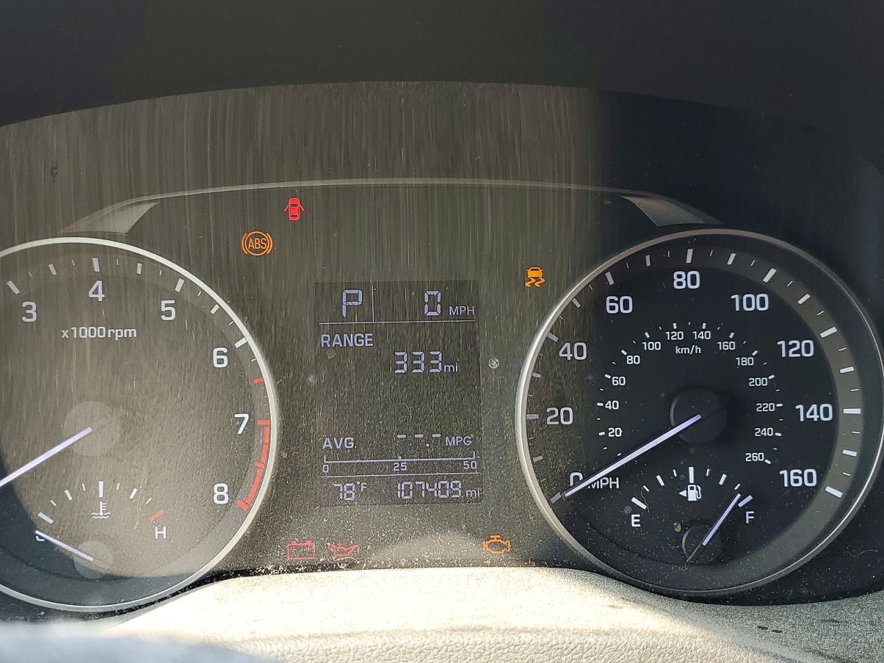 2018 HYUNDAI ELANTRA SE — Фото 9 из 12