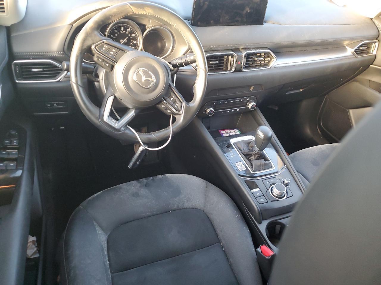 2021 MAZDA CX-5 TOURING — Фото 8 из 14