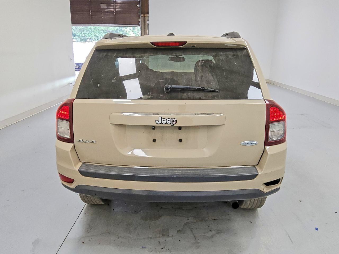 1C4NJDEB2GD753326 2016 JEEP COMPASS photo no. 6