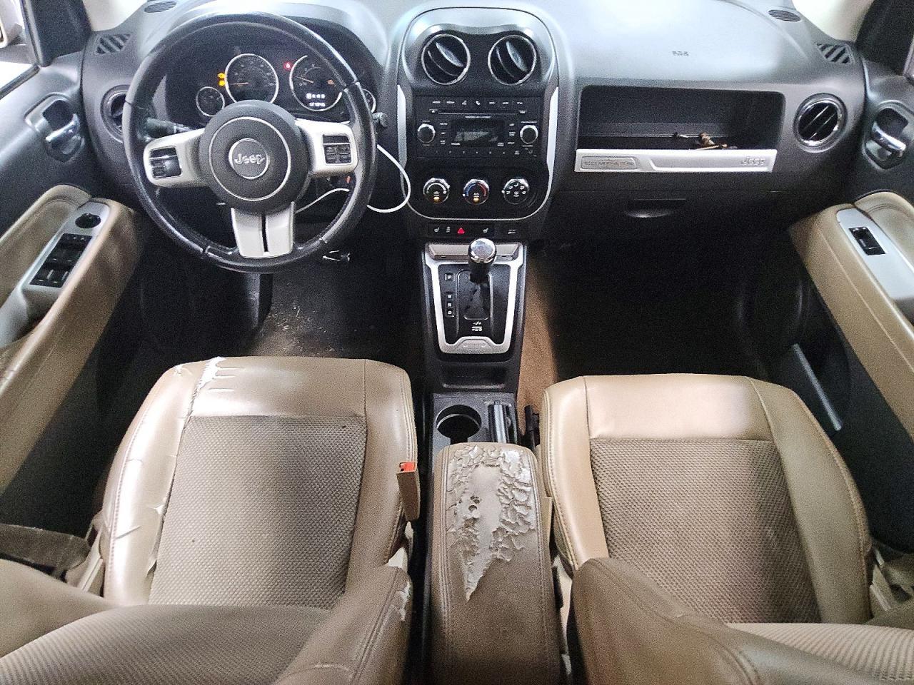 1C4NJDEB2GD753326 2016 JEEP COMPASS photo no. 8