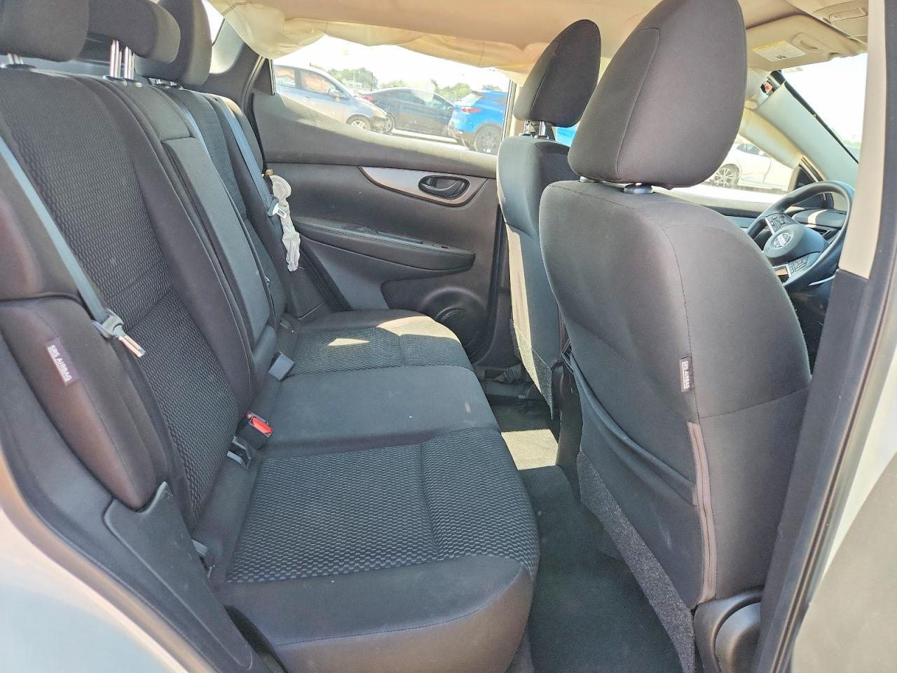 2022 NISSAN ROGUE SPORT S — Фото 11 из 13
