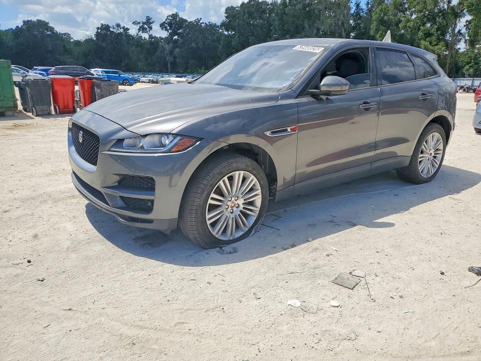 2017 JAGUAR F-PACE SADCJ2BV4HA057147
