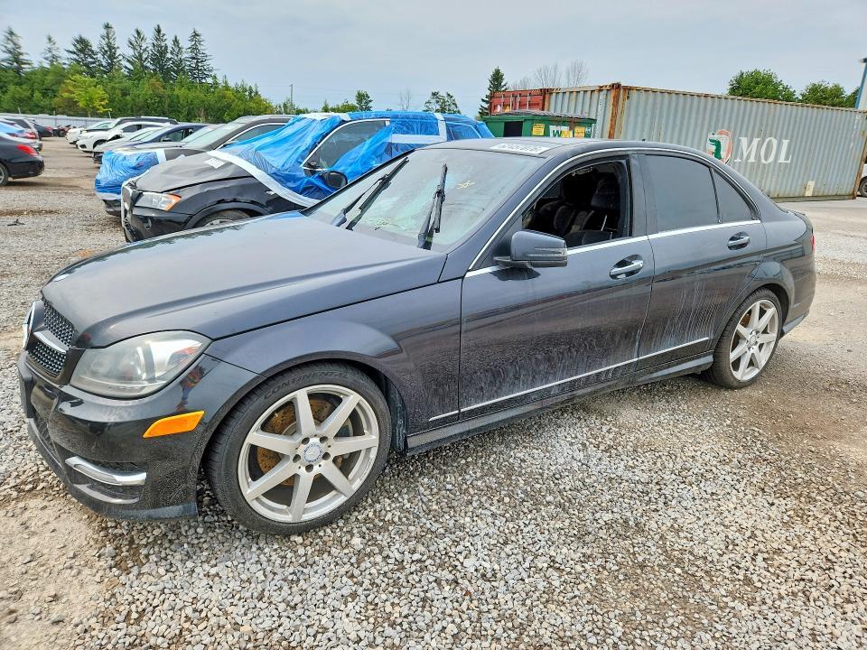 2014 MERCEDES-BENZ C WDDGF8JBXEA918289