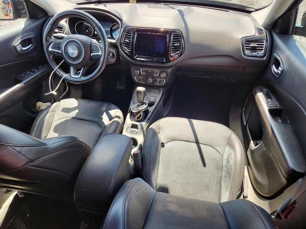 2018 JEEP COMPASS LIMITED — Фото 8 из 13